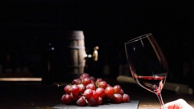 Rekomendasi Wine Manis Terbaik untuk Pencinta Rasa Lembut dan Fruity